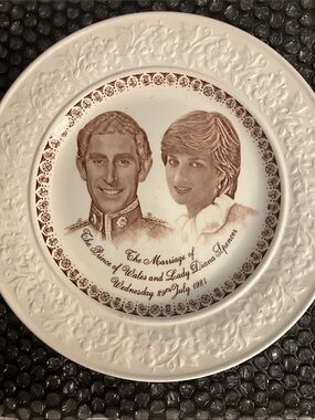Commemorative Decorative Cream Display Plate with Sepia Portrait